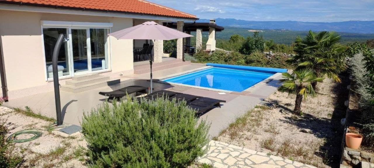Villa Veglia Vrh  Exteriör bild