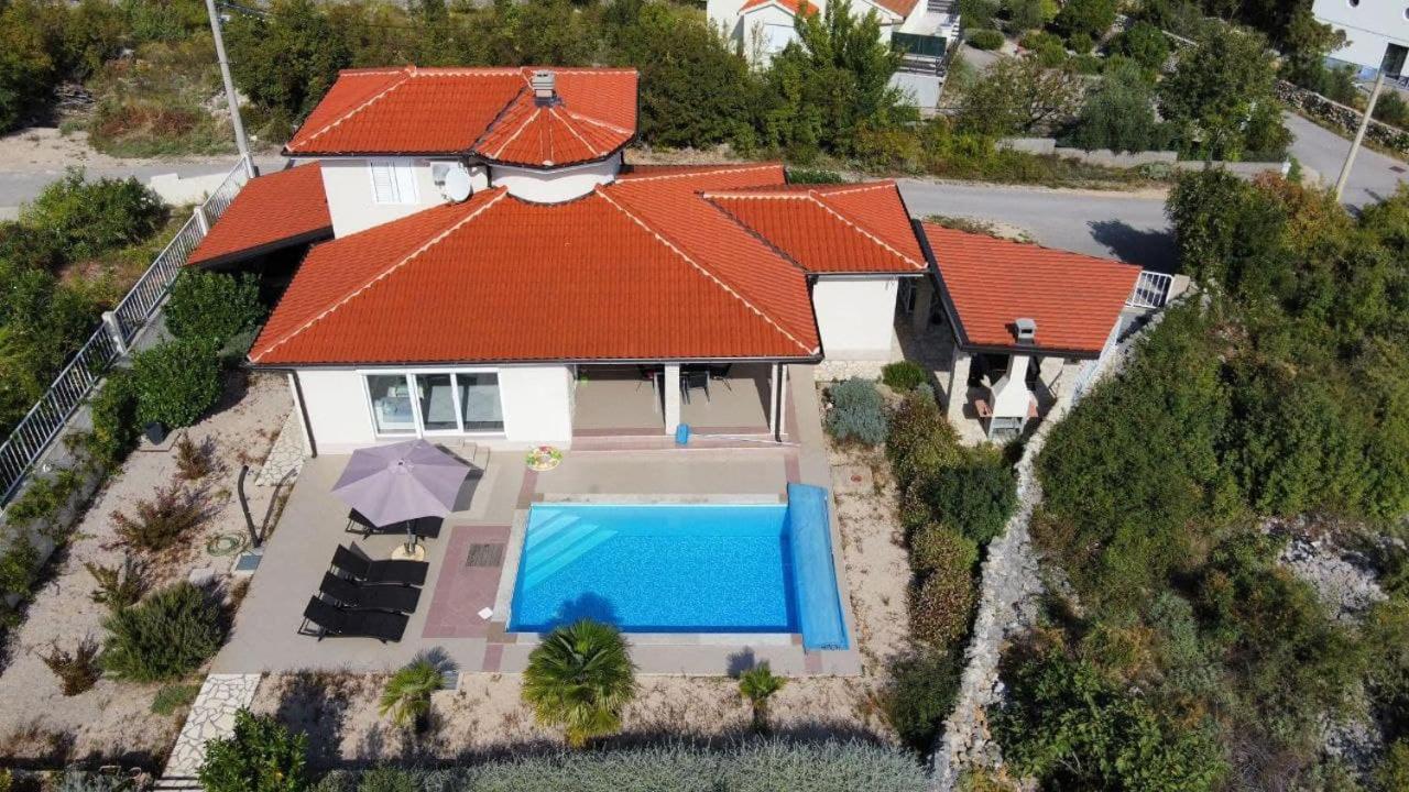 Villa Veglia Vrh  Exteriör bild